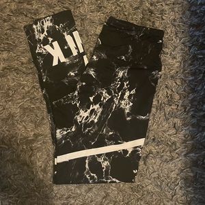 PINK Victoria’s Secret Leggings